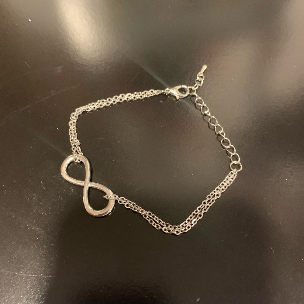 👾5 for $25 Infinity Bracelet